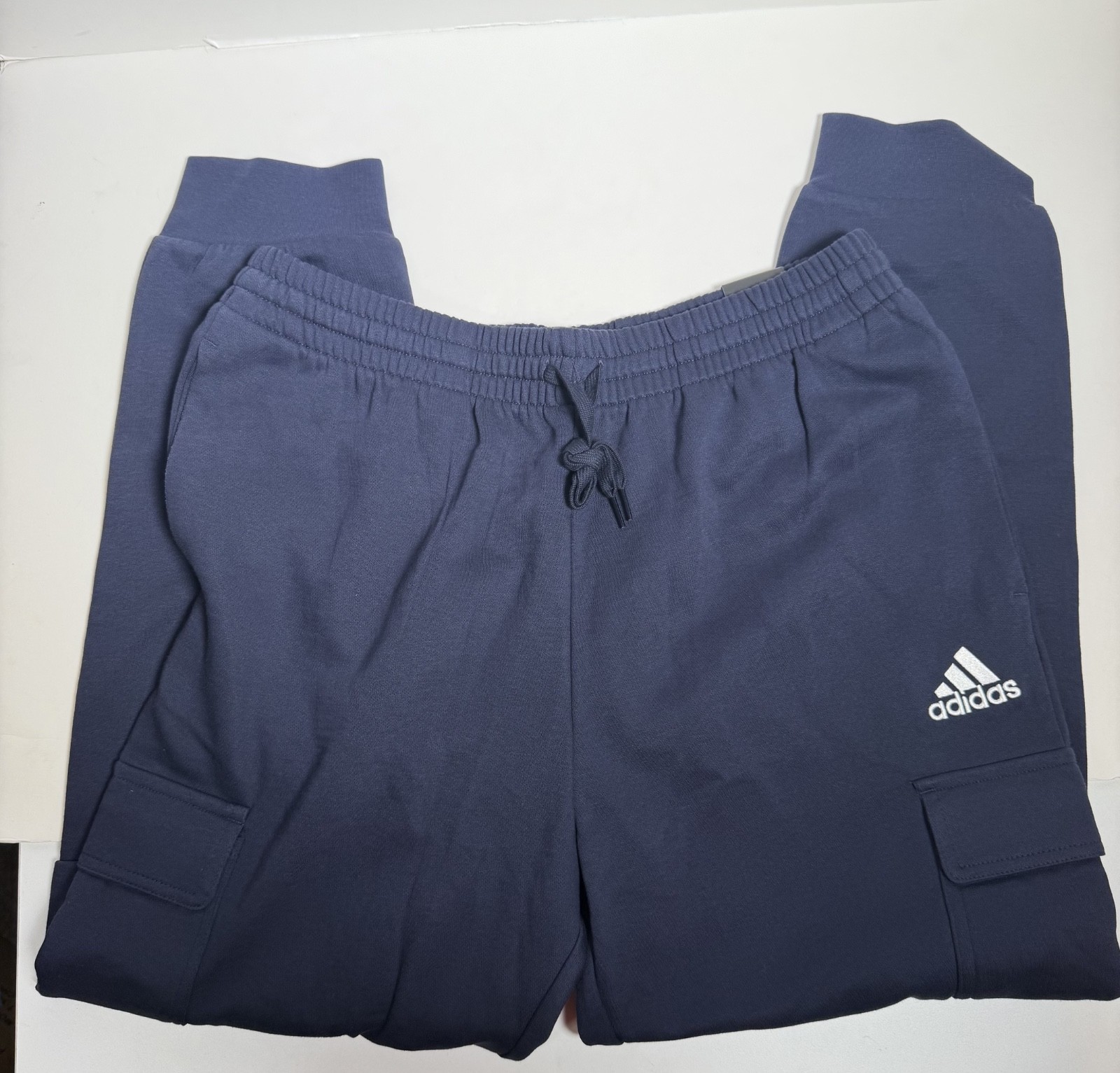 NWT Adidas Men’s Essentials Feel Cozy Cargo Joggers Navy Blue Large Regular fit