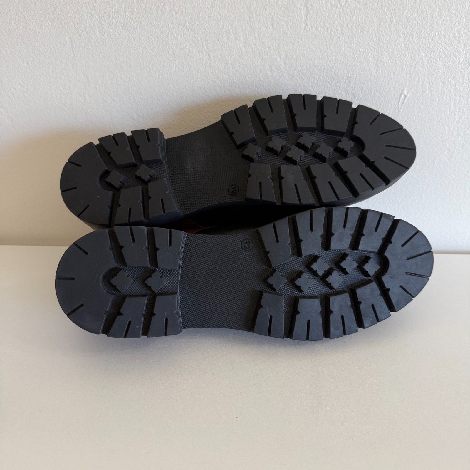 New Seychelles Catch Me Loafers in Burgundy & Blush Size 10