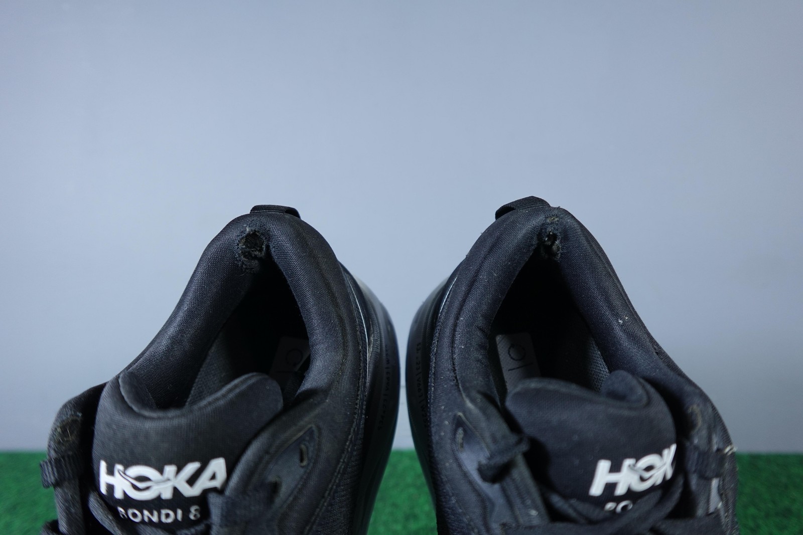 Hoka One One Bondi 8 Shoes Womens Size 7 Black Running Sneakers Low Top
