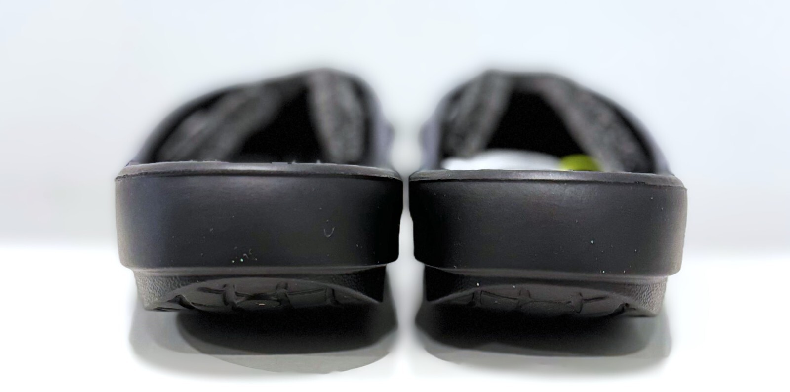 OOFOS OOLALA Women’s Recovery Sandal #1401 – Black/Frost – Choose Size
