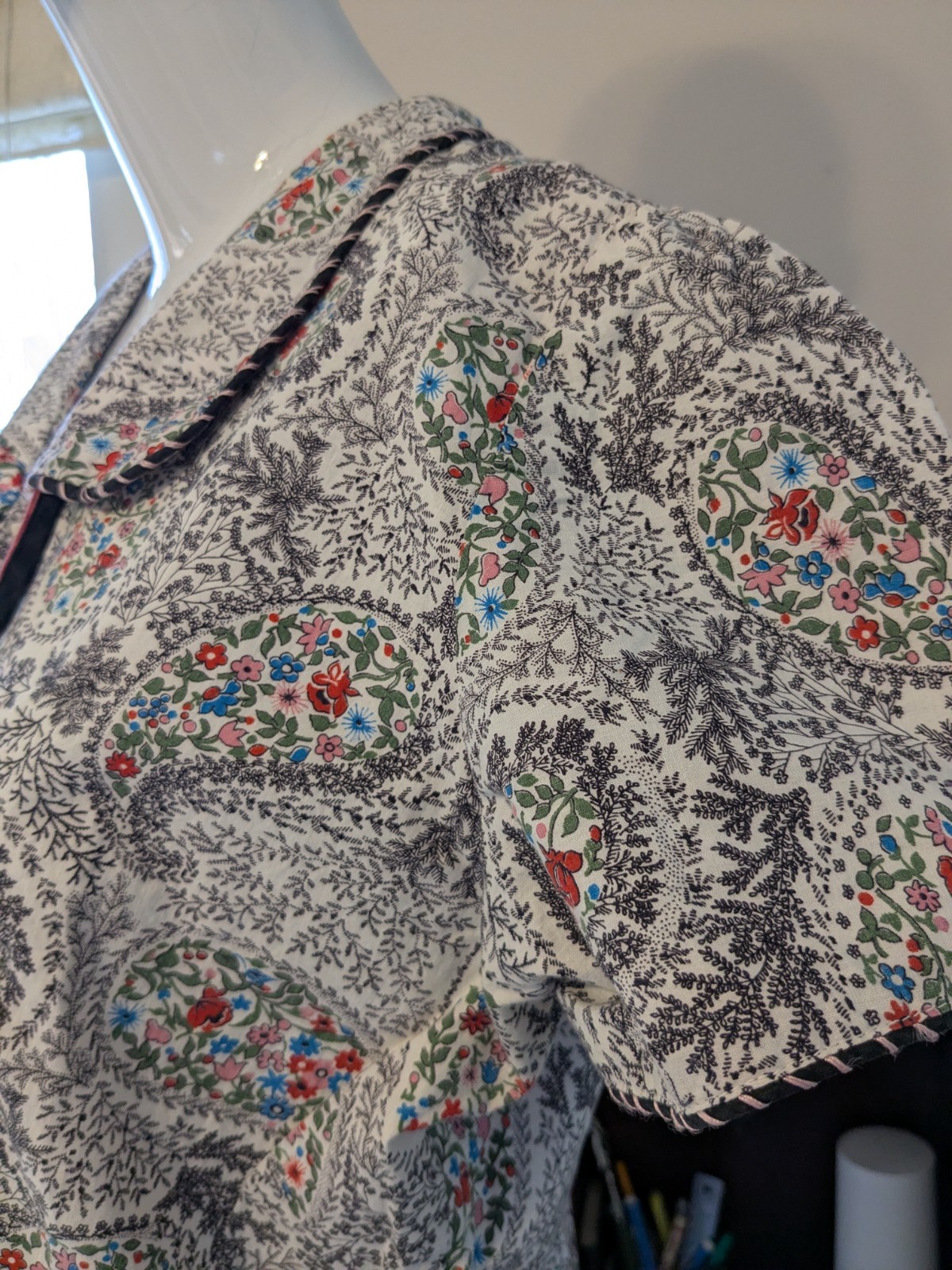 Styled by Loralyn 40’s or 50’s Vintage Cotton Dress, floral pattern
