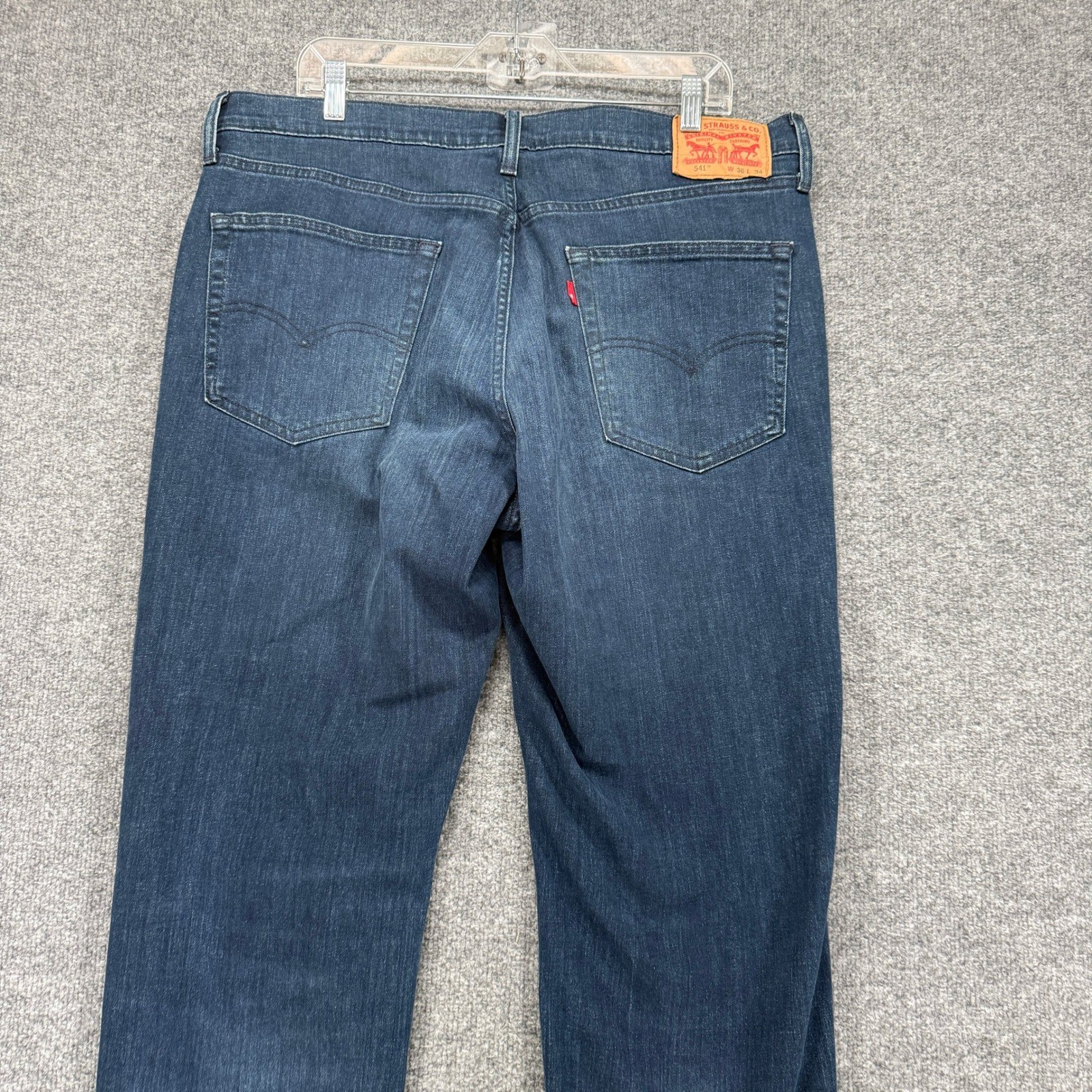Levis 541 All Seasons Tech Jeans Mens 38×34 Blue Athletic Taper Stretch Denim
