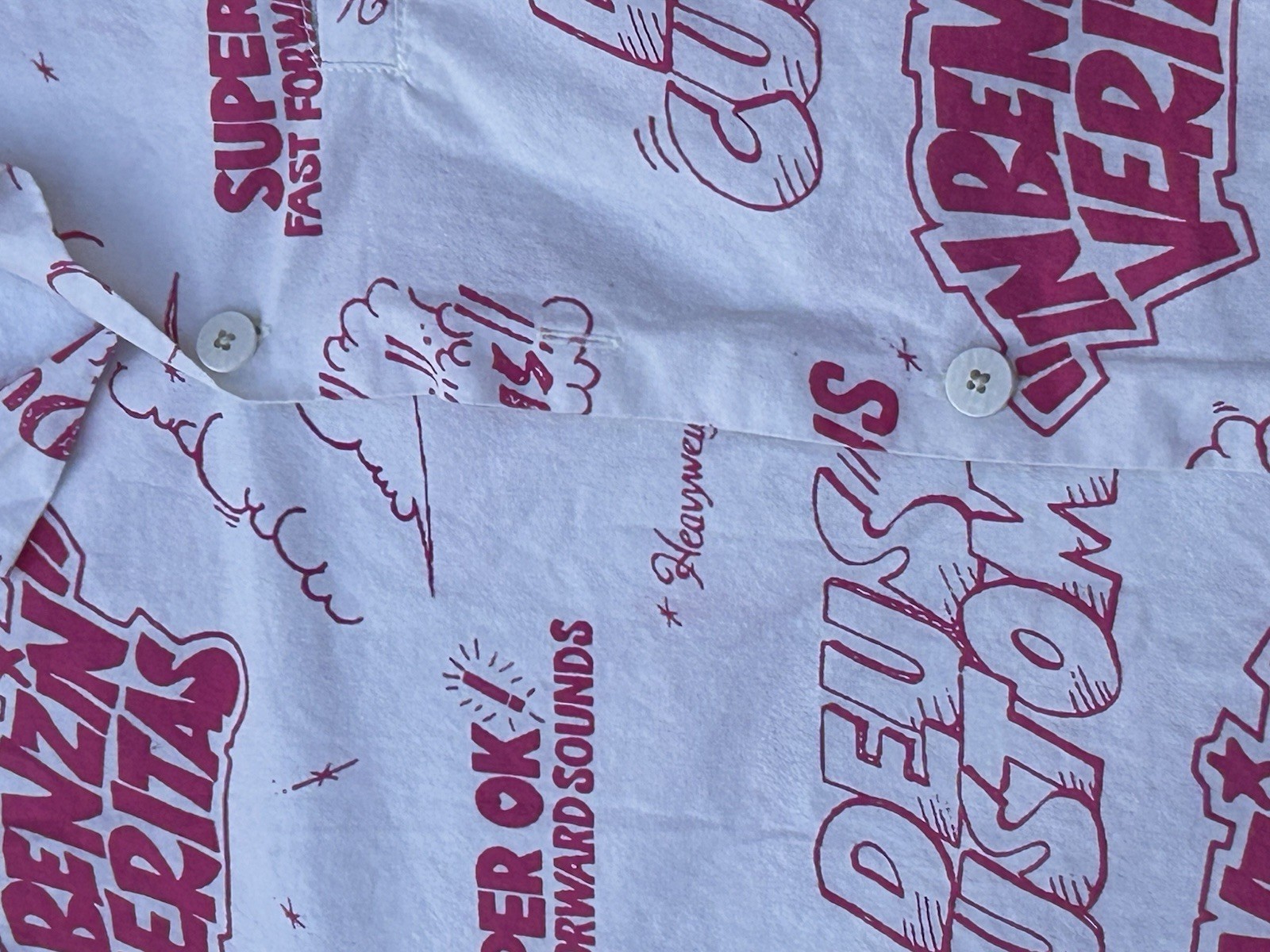 Deus Customs Dub Bass Sounds Button Front Shirt Mens Medium Graphic Pink