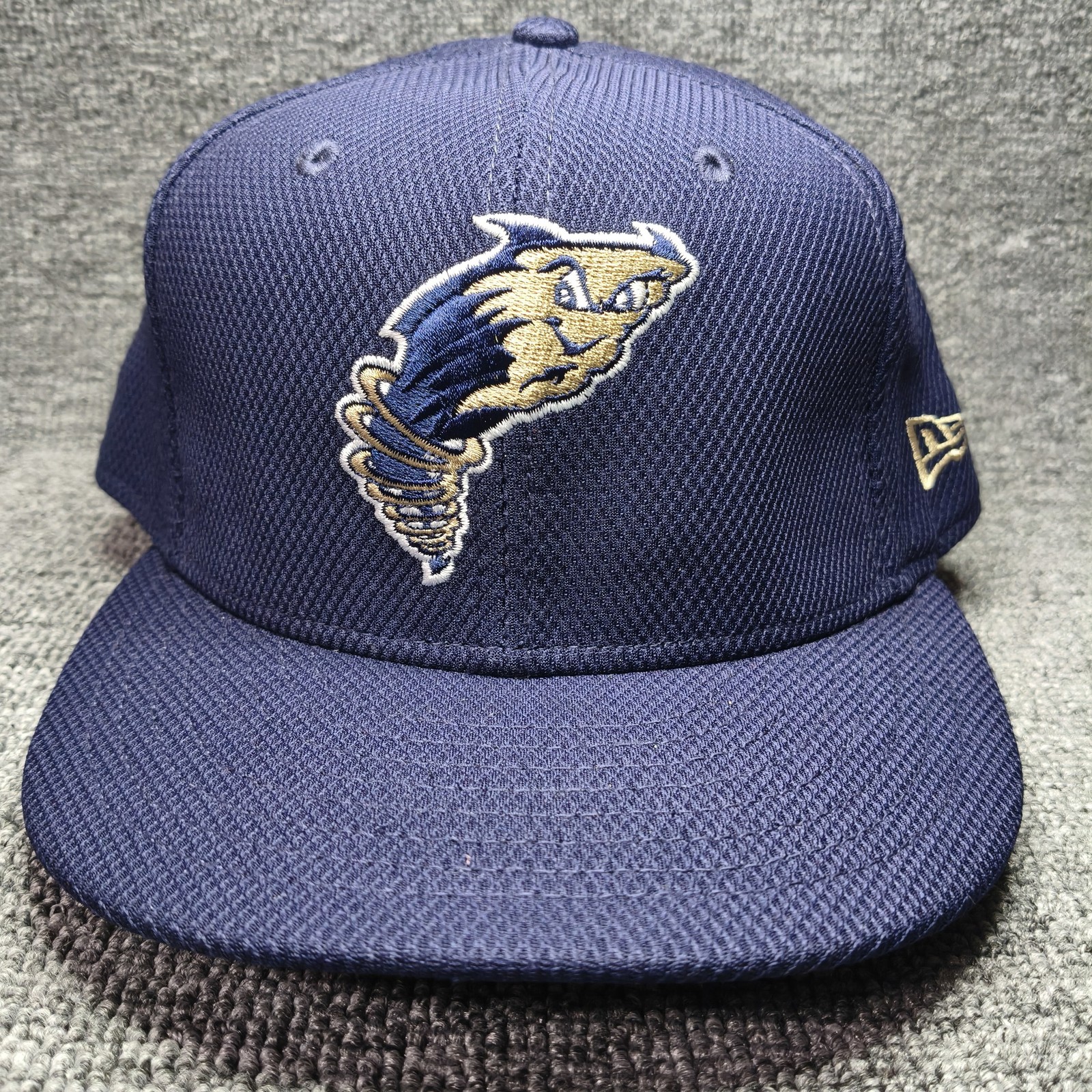 New Era Jacksonville Suns 59FIFTY Fitted Navy 7 1 4 MiLB Hat