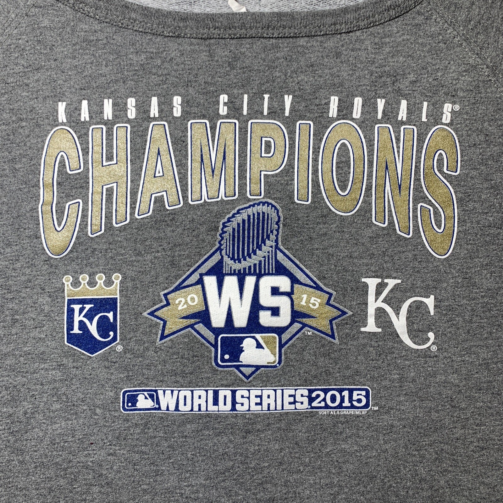 Kansas City Royals 2015 World Series Champions Sweatshirt Women’s Size Large