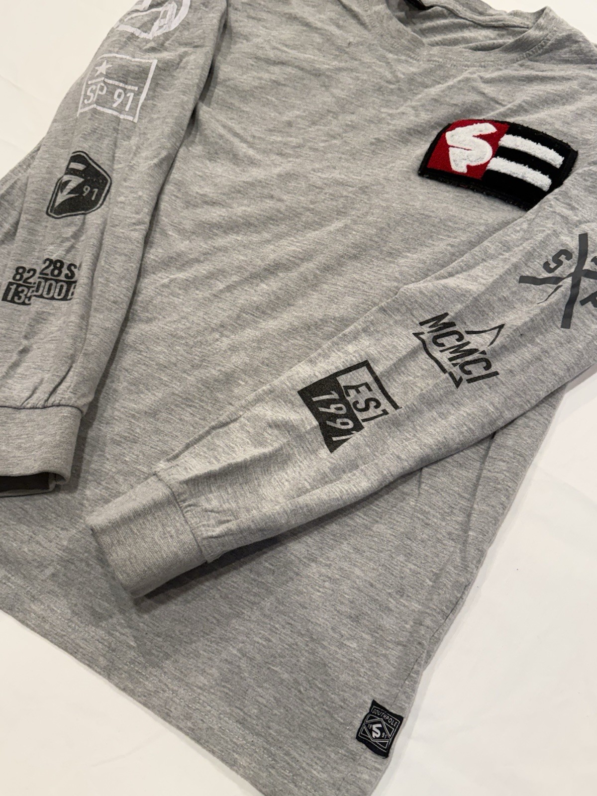 Southpole Y2K Gray Long Sleeve Graphic Shirt L Patch Logo Streetwear