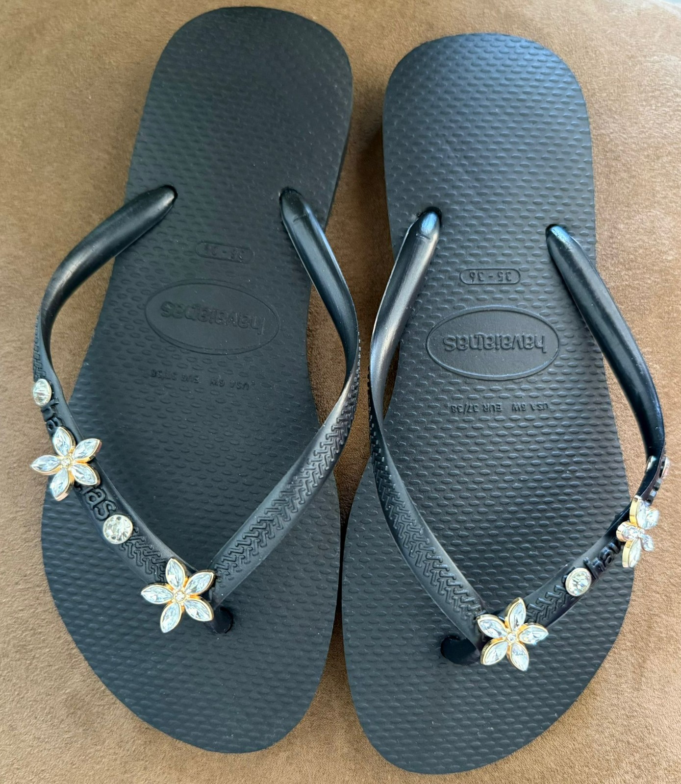 Original Havaianas Flip Flops Women Slim with Flowers and Personalized Charm