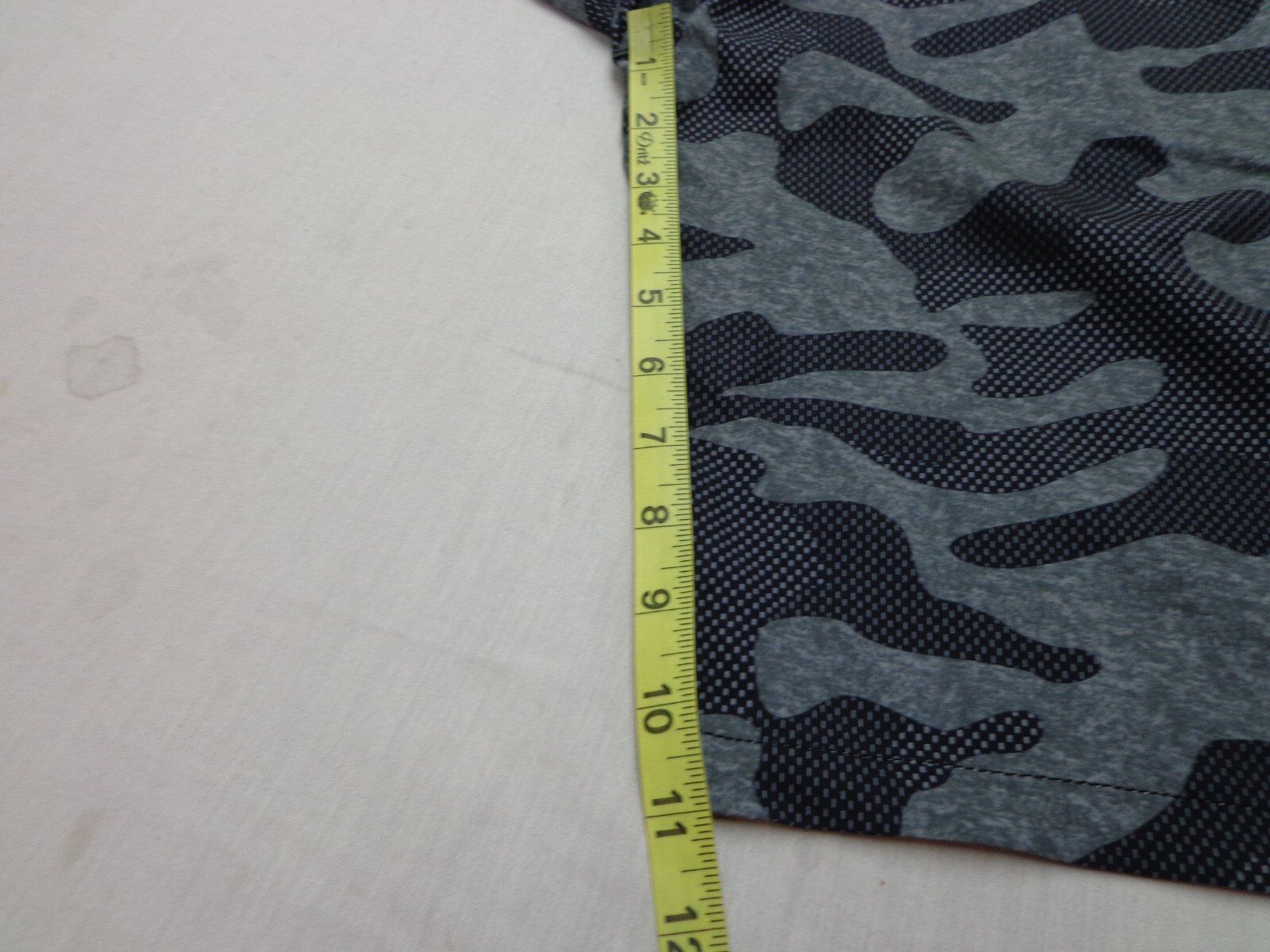 IRON CO. Hybrid Belted Shorts Gray Camo Size 34 NEW