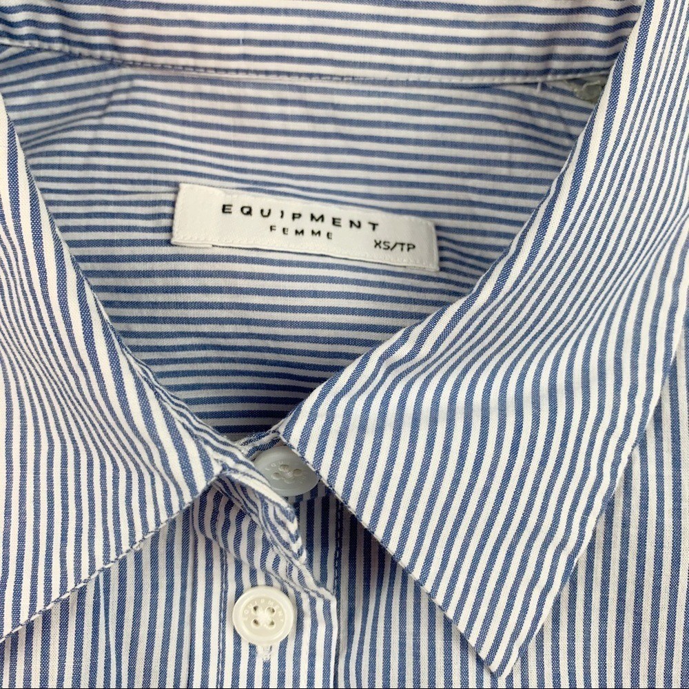 Equipment women’s XS long sleeve blue striped button up shirt poplin cotton