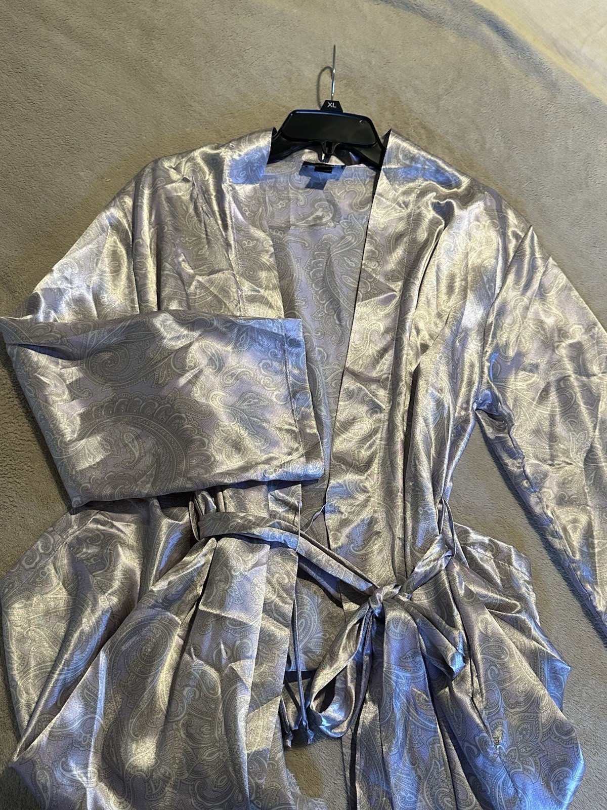 Jones New York Women’s Satin Paisley Robe Silver XL Long Sleeve Tie Closure