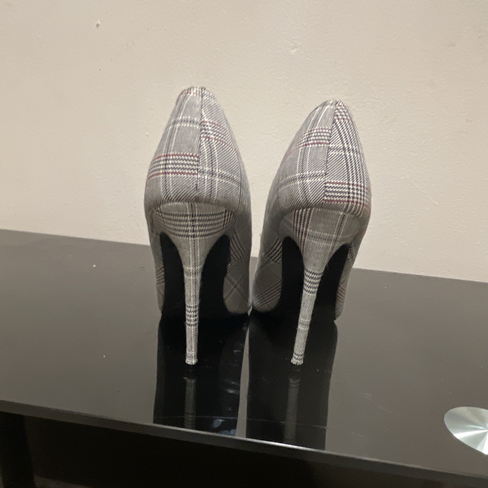 Women’s Plaid Pointed Toe Stiletto Slip-On Pump Heels Gray White Red Black