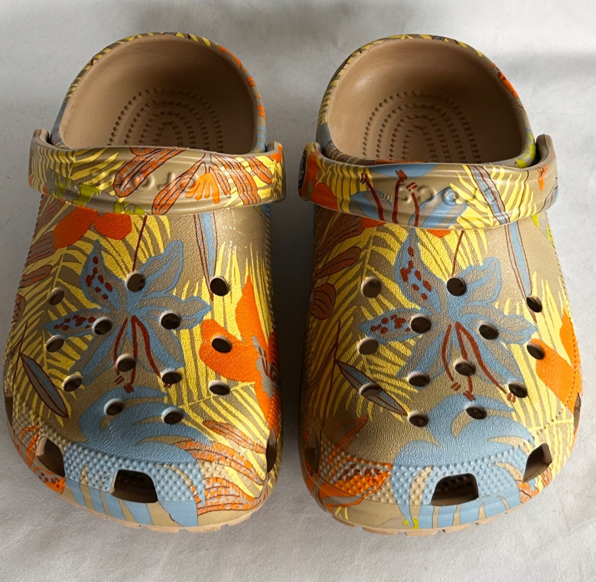 CROCS CLASSIC RETRO RESORT CLOGS Floral Multi Slip On Comfort Shoes W 8 M 6 EXC!