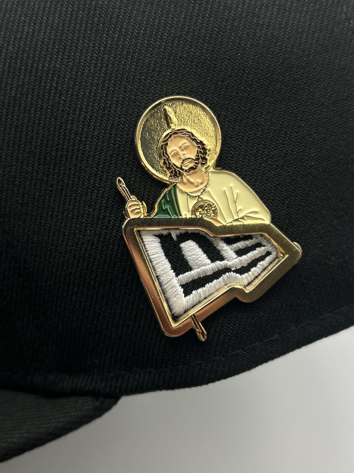 San Judas / St Jude Style Hat Pin For New Era Logo On New Era Fitted Hat
