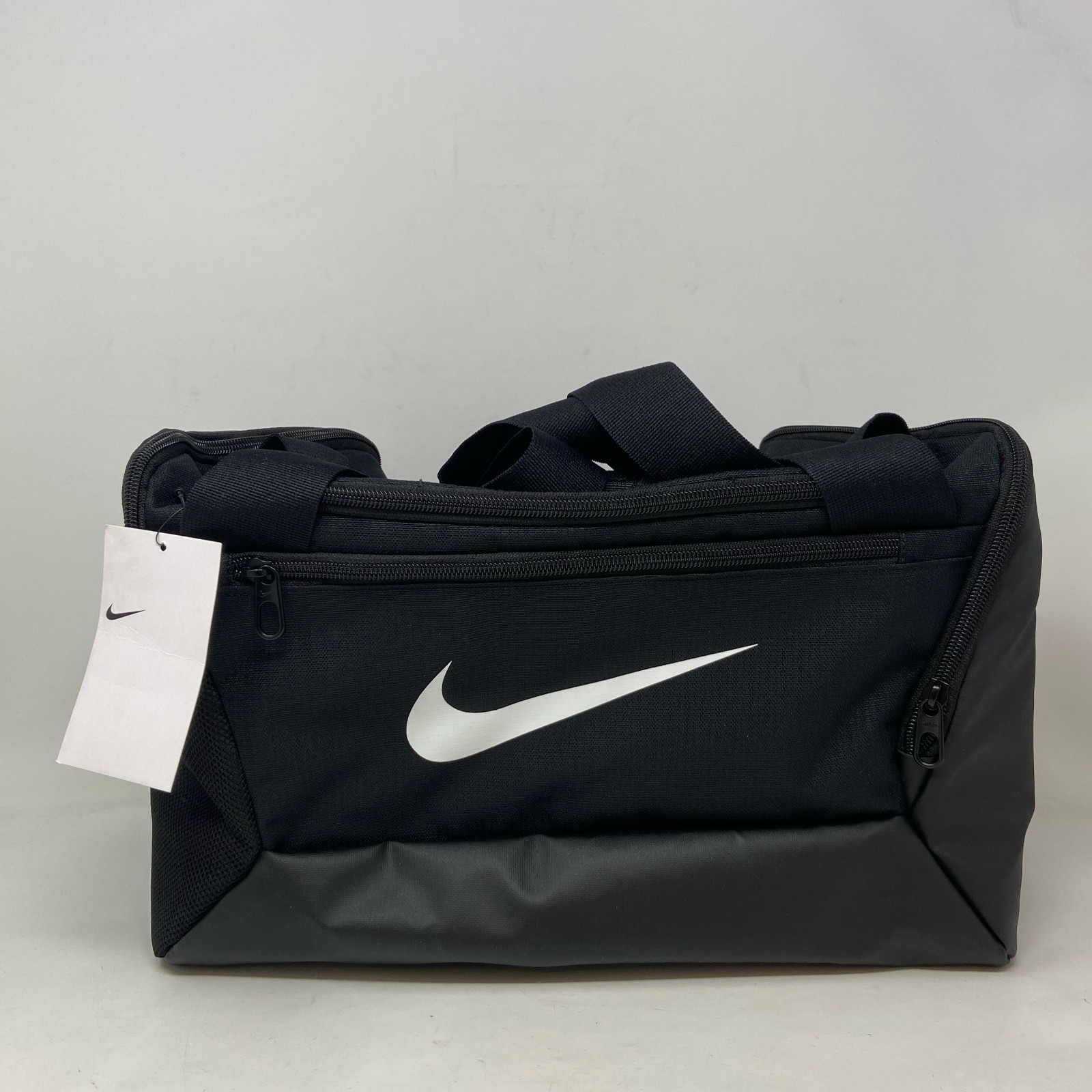 Nike Brasilia 9.5 XS 25L Duffel Bag Black/Black/White DM3977-010