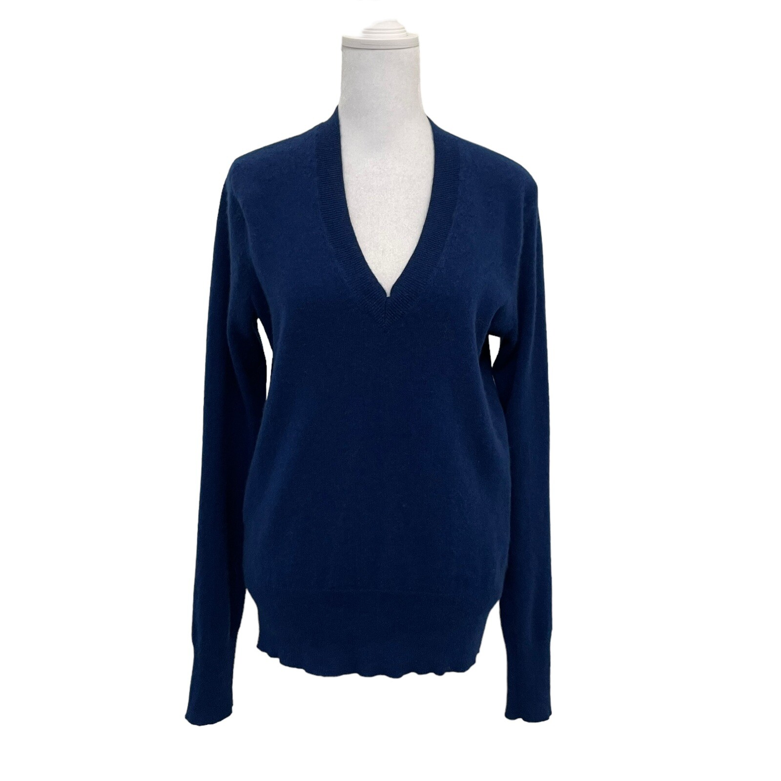 Universal Standard 100% Cashmere V-Neck Sweater Minimalist Ocean Blue size 6/8