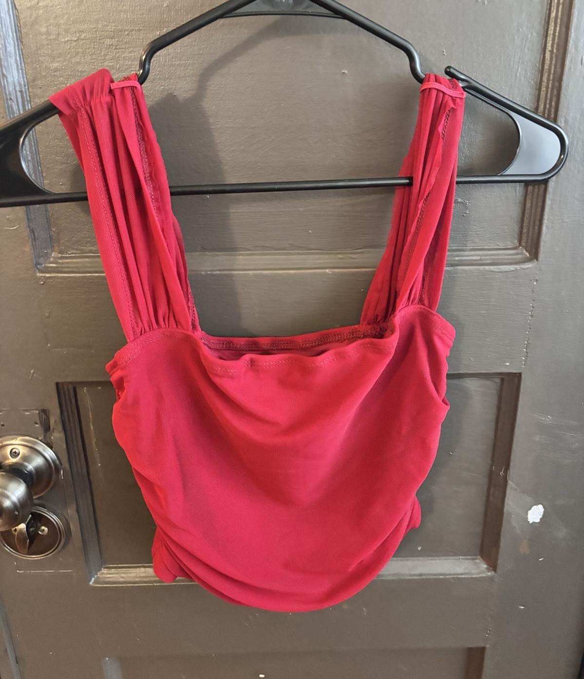 Women’s Red Solid Square Neck Wide Strap Sleeveless Stretch Tank Top Size M