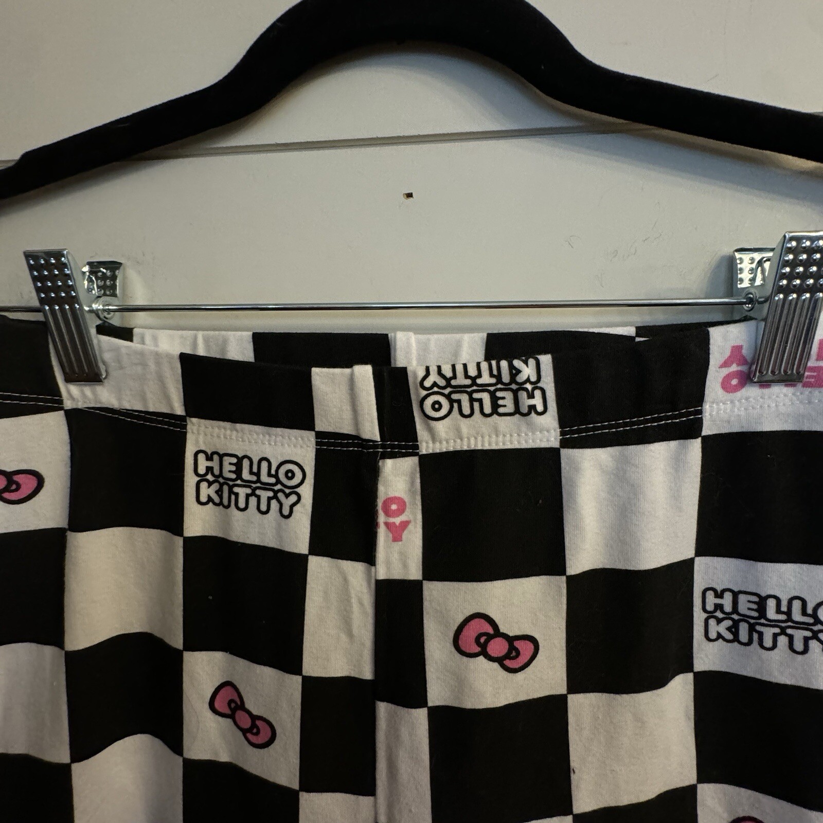 Hello Kitty Womens Sz S Black & White Checkered Wide Leg Flare Leggings /Pants