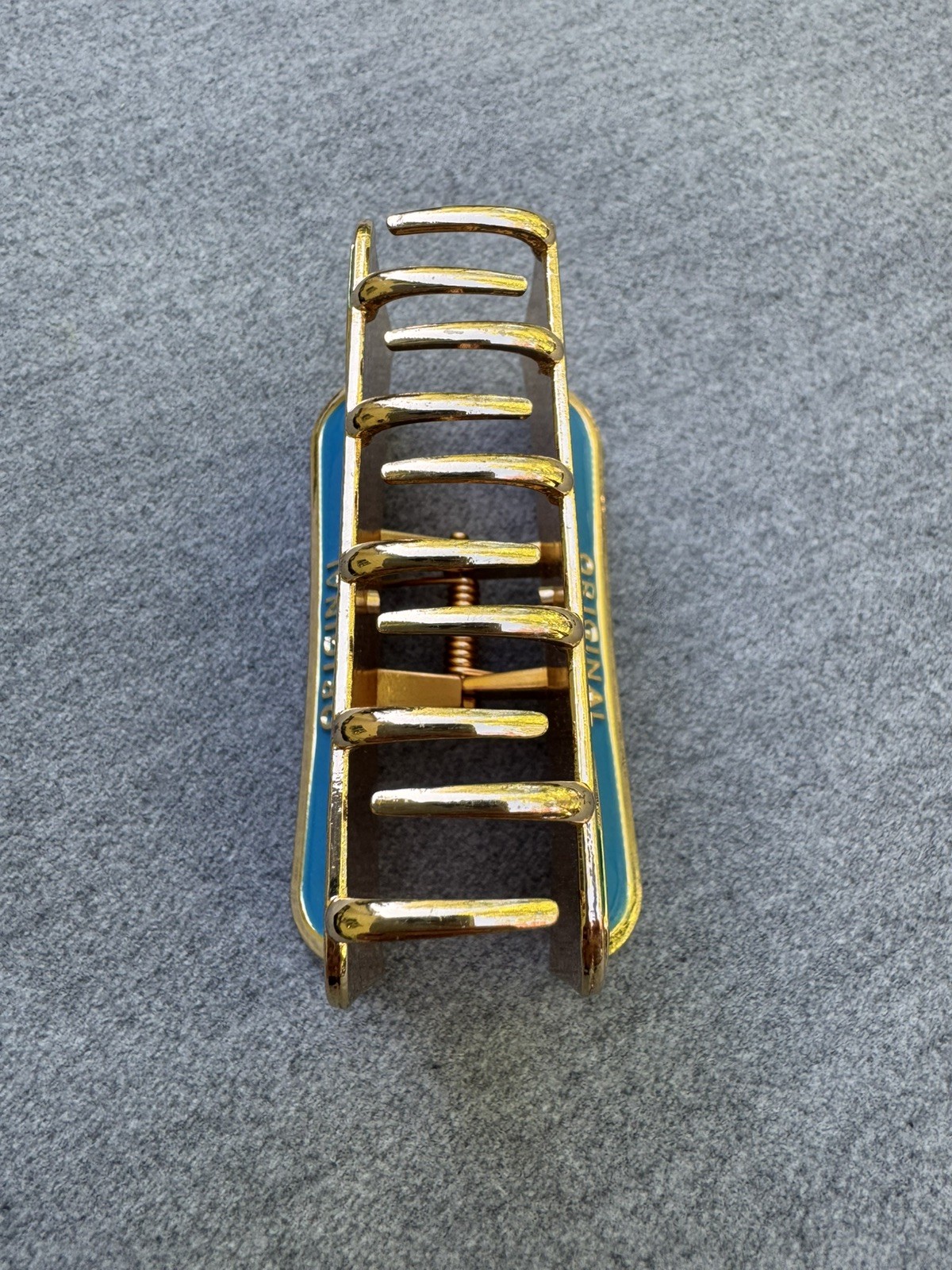 Piper K Sardines Metal Hair Clip
