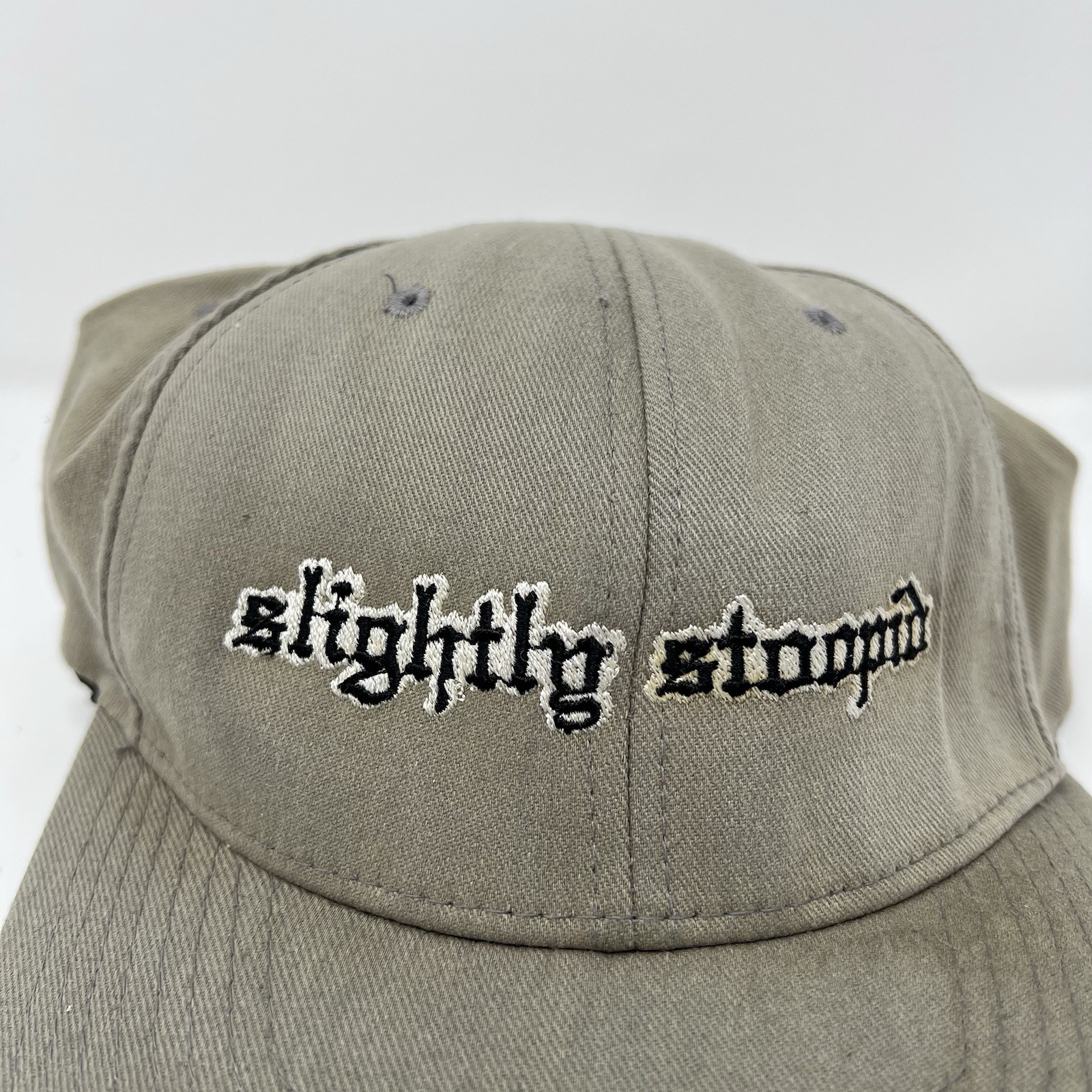 Vintage Slightly Stoopid Hat Mens Small Medium Beige Flexfit Skunk Records RARE