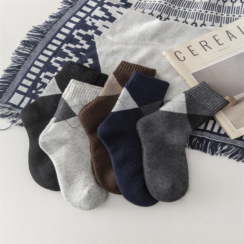 4 Pairs Mens Wool Crew Socks Winter Heavy Duty Warm Work Boots Socks Cotton US