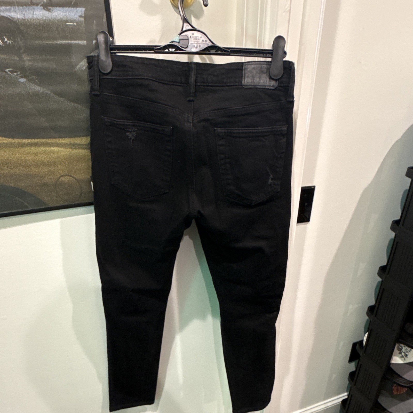 American Eagle Outfitters AirFlex+ Men’s Black Skinny Stretch Distressed Jeans