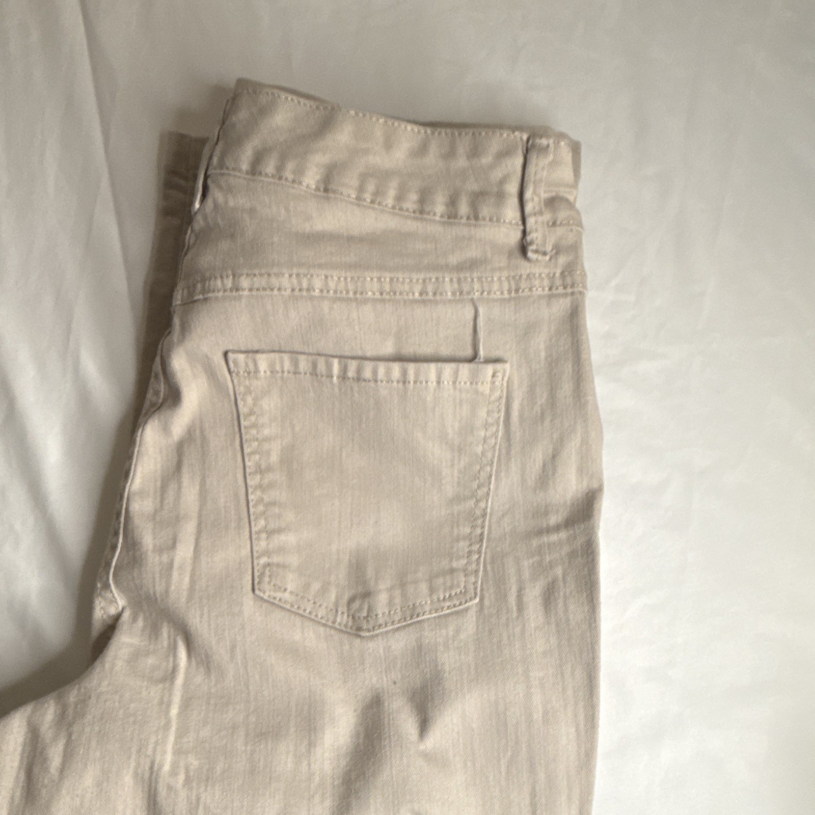 Code Bleu Women’s Beige Solid Capri Pants Cotton Spandex Stretch Size 10