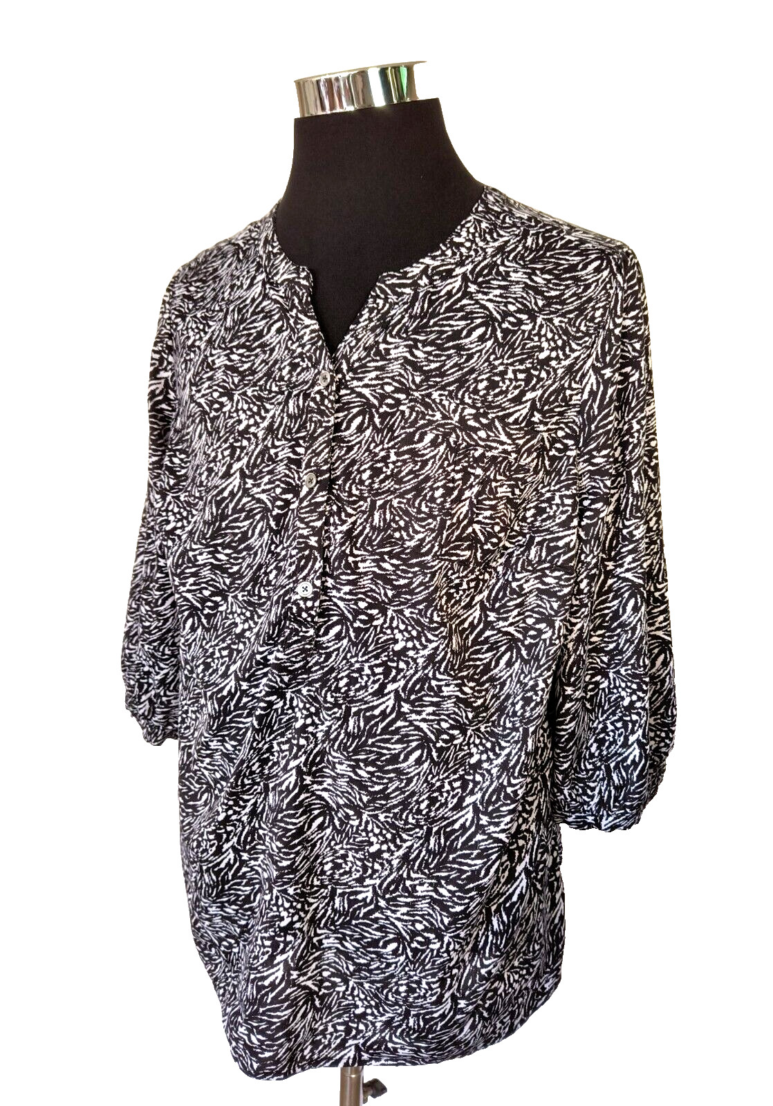 C.J. Banks Women’s Blouse Size X Black & White Pullover Polyester -Spandex