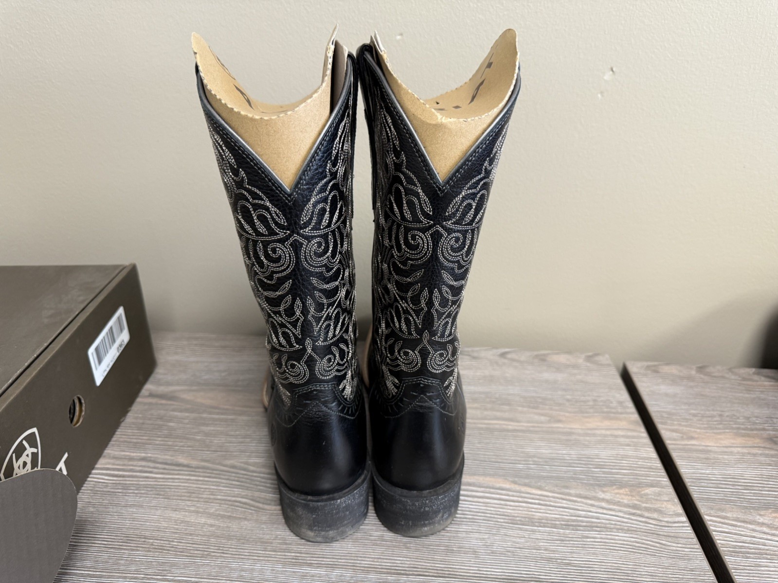 Ariat Womens Round Up Remuda Western Boot Black Deertan Size 10 Square toe
