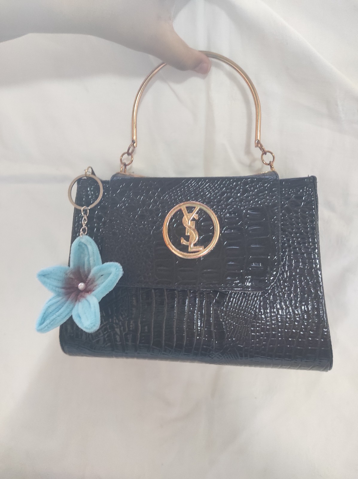 : ​Handcrafted Velvet Blue Star Keychain – Artisan Floral Bag Charm – Limit