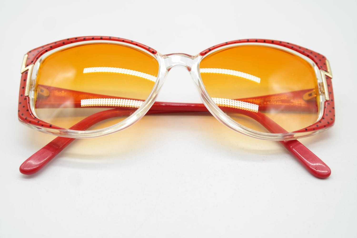 Vintage VALENTINO 121 Oval Sunglasses Red Transparent Gold Frame 53mm