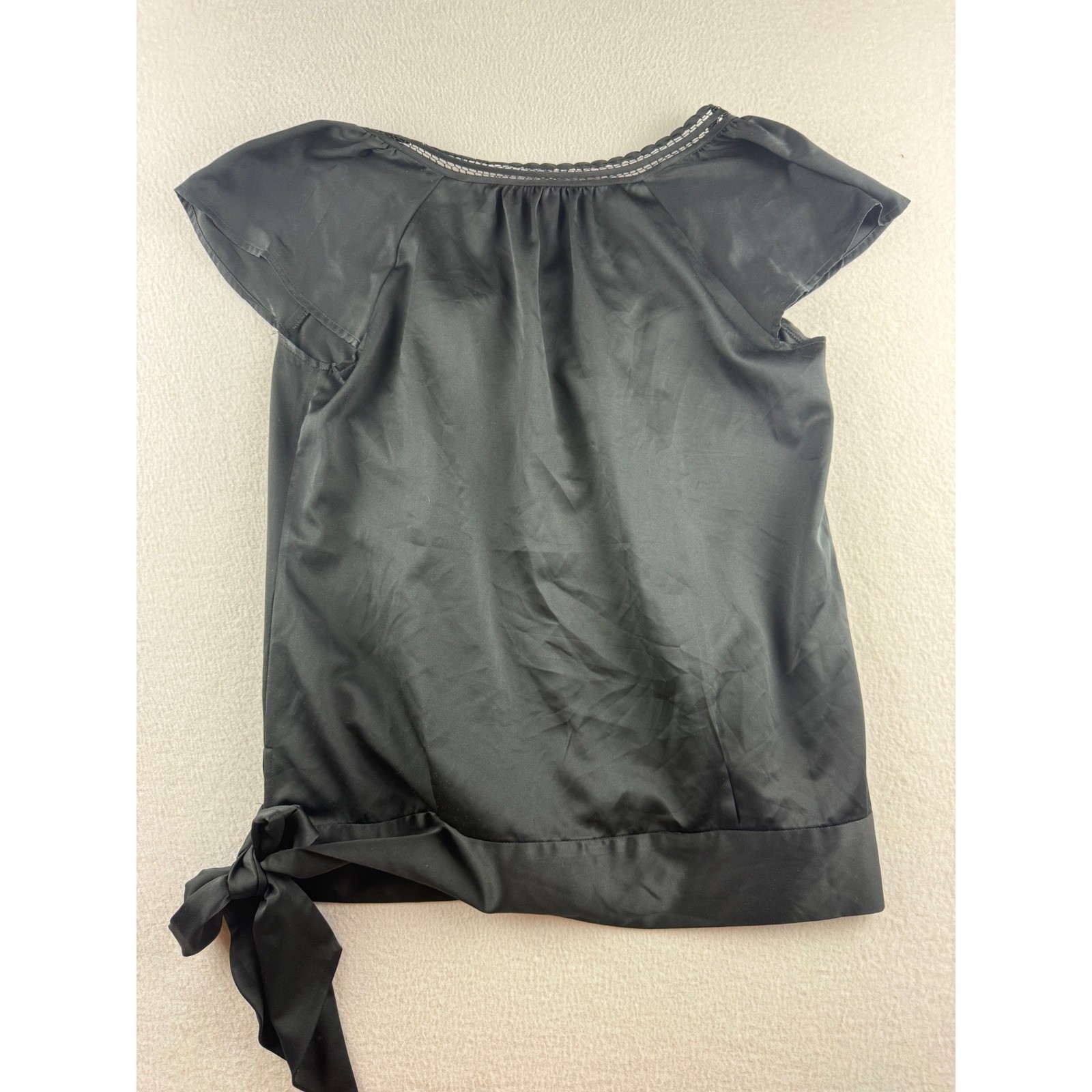 Banana Republic Black Satin Cap Sleeve Blouse Crochet Trim Side Tie Bow XS