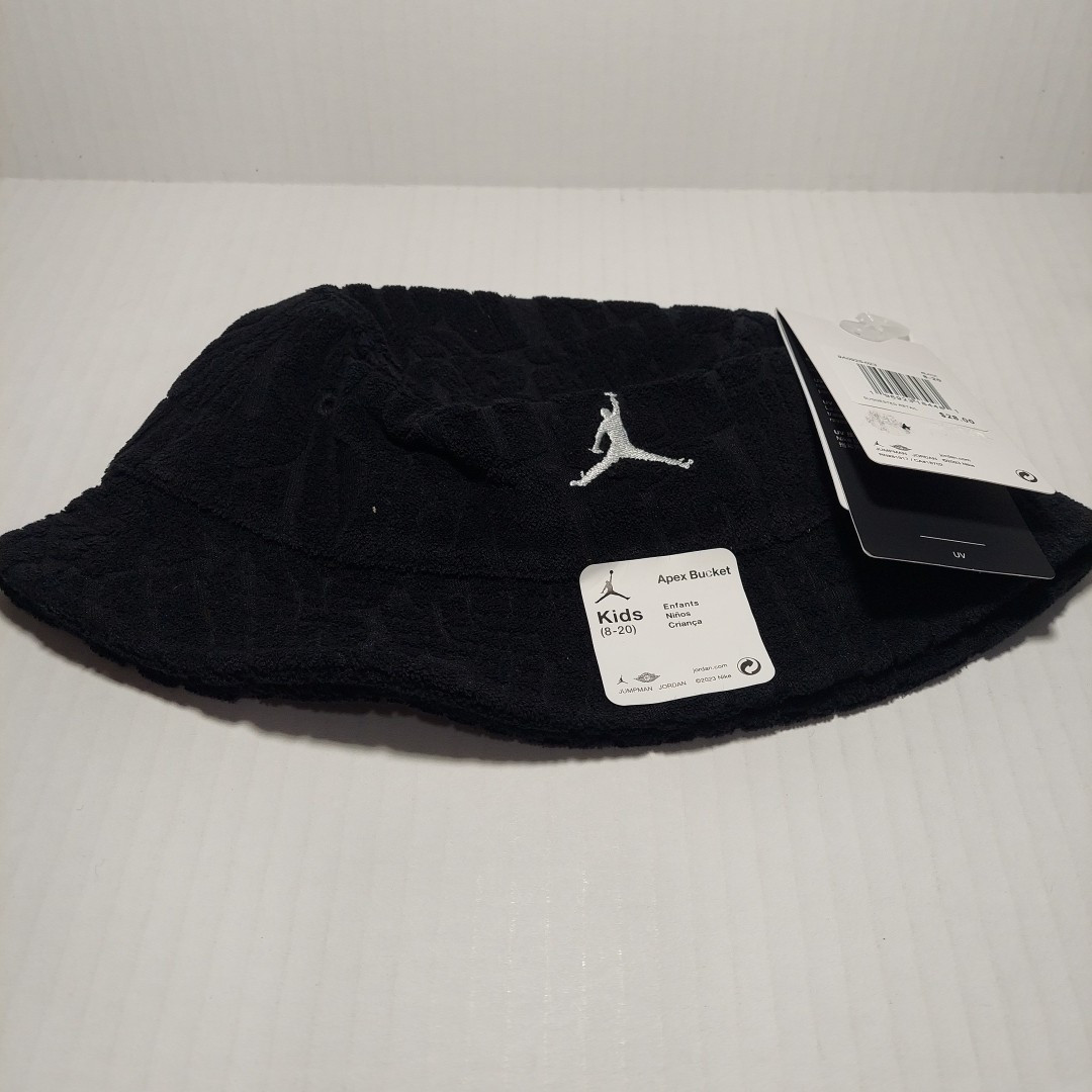 Nike Jordan Kids Size 8/20 – Fuel Up Cool Down Bucket Hat Black