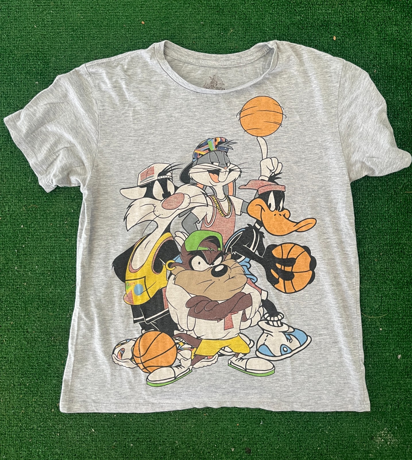 Vintage Looney Tunes squad t shirt 90s Size small