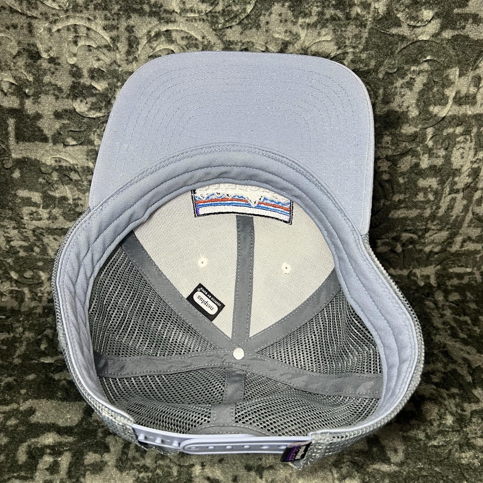 Patagonia Hat Mens One Size Blue White P-6 Logo Lo Pro Trucker Mesh Snapback Cap