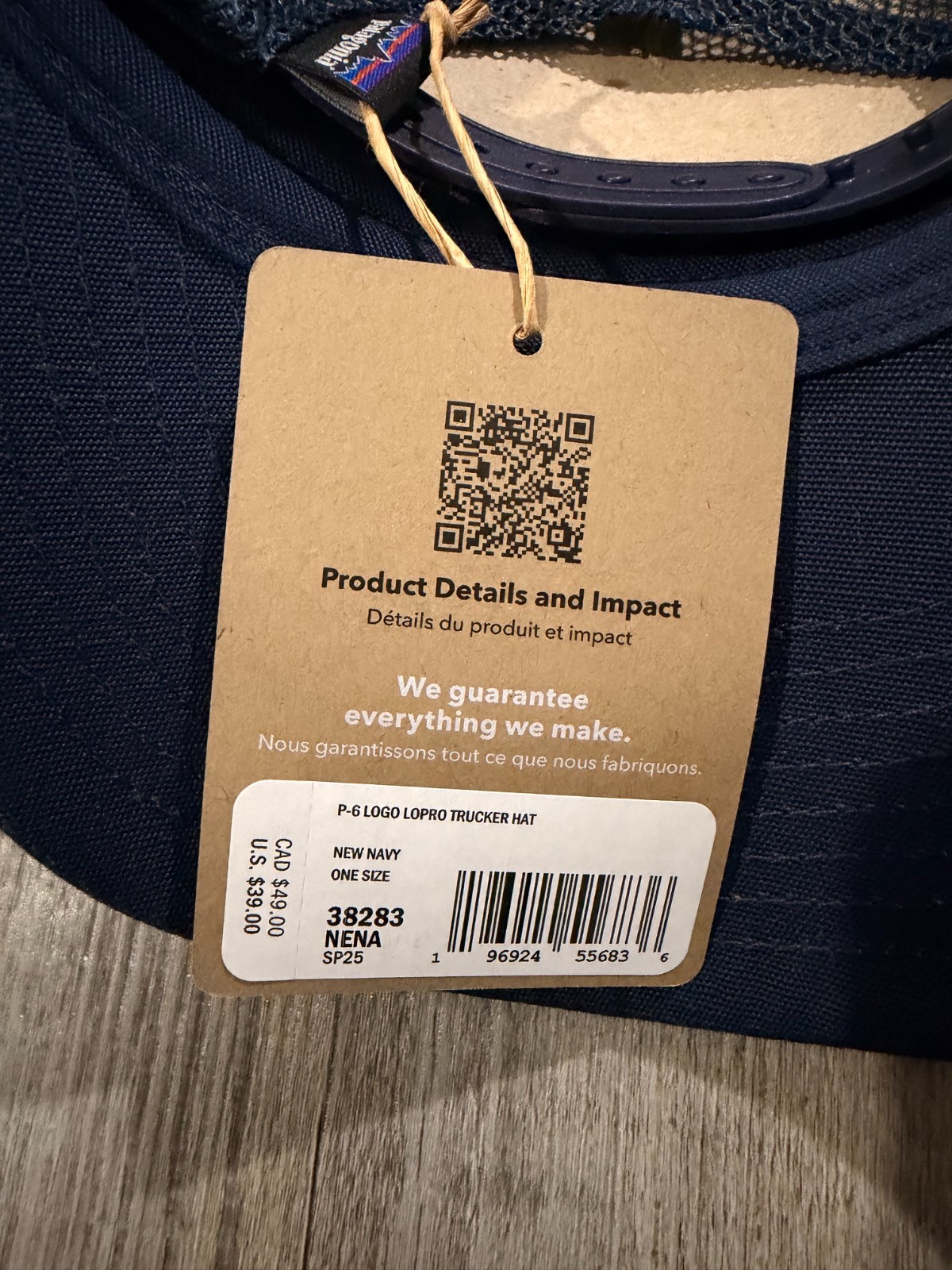 NEW Patagonia P-6 Logo LoPro Trucker Hat Navy Blue