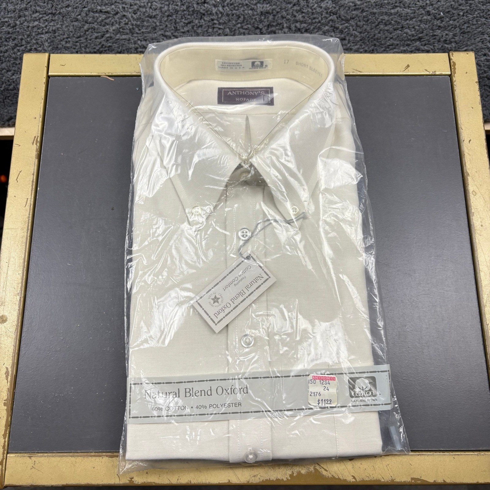 Anthony’s Nofade Natural Blend Oxford Men’s Short Sleeve Shirt – Size 17