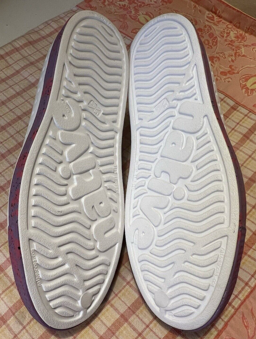 Native Jefferson Shoe White Purple Pink Sea Fan Dazzle Marble Slip On W8/M6 NWT