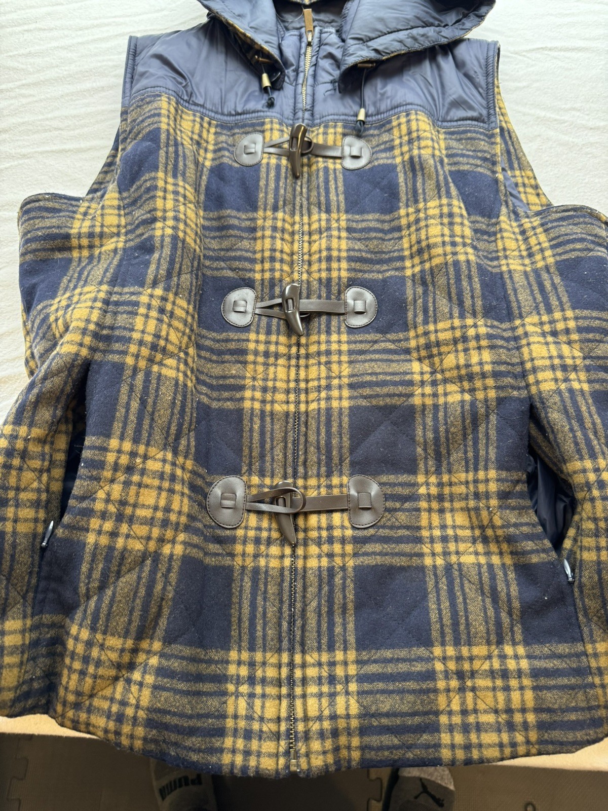 Pendleton Quilted Wool Vest Hood Blue Gold Plaid Medium Aztec Button