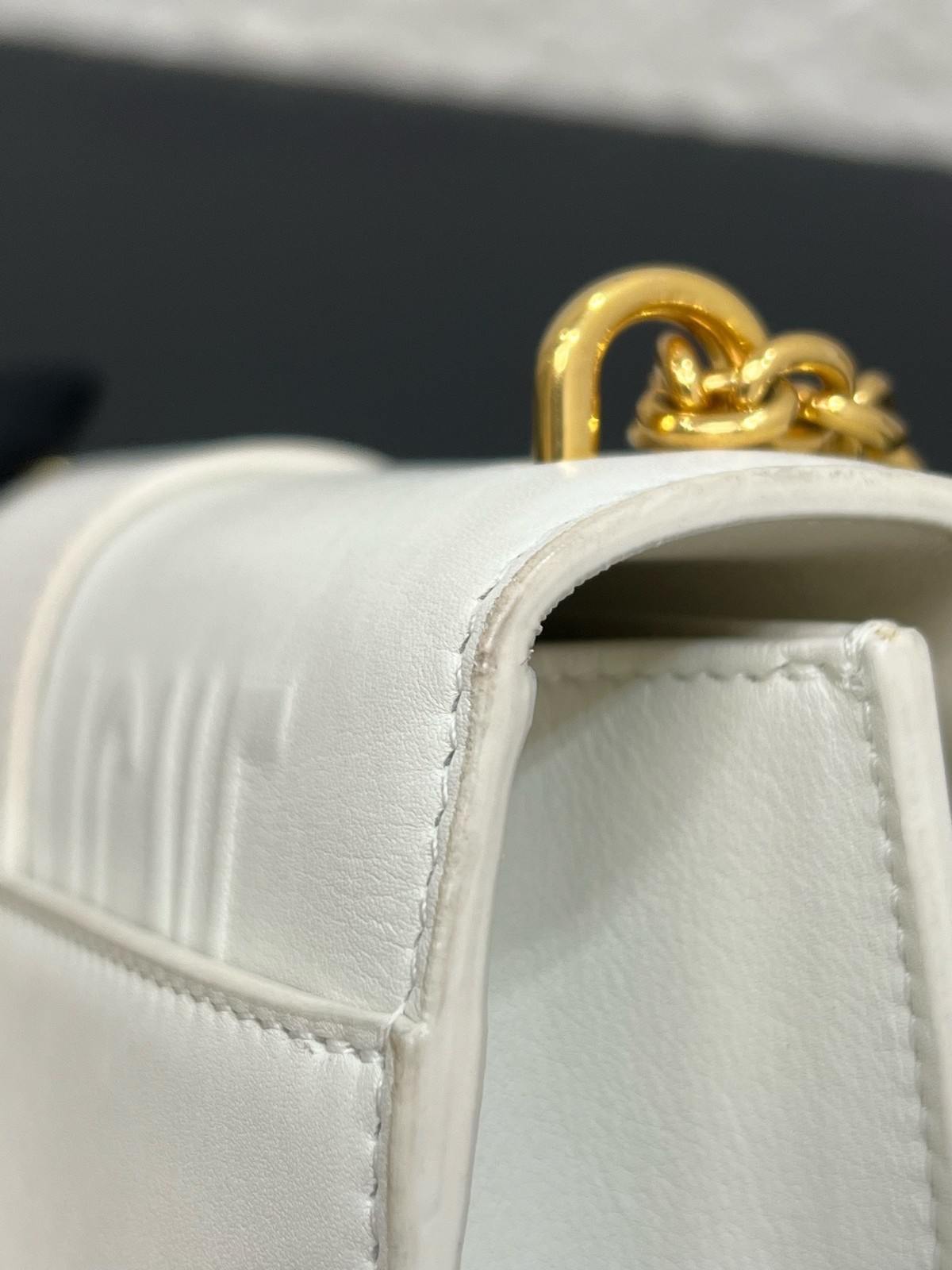 Dior Pre-Owned Authentic Chain Bag Cream 21x6x12cm Free Tracked Shipping