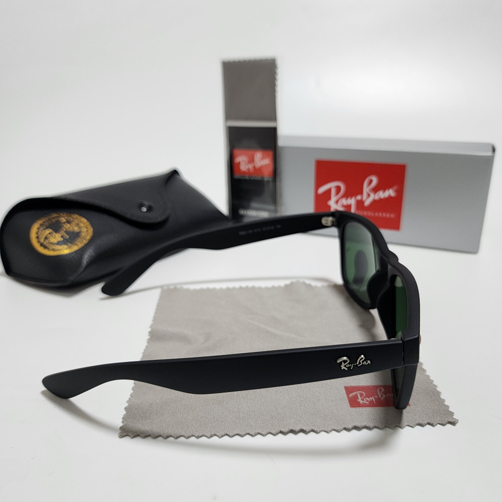 Ray-Ban RB2140 Wayfarer Sunglasses Black Frame Glass Green Lens 50-22 mm