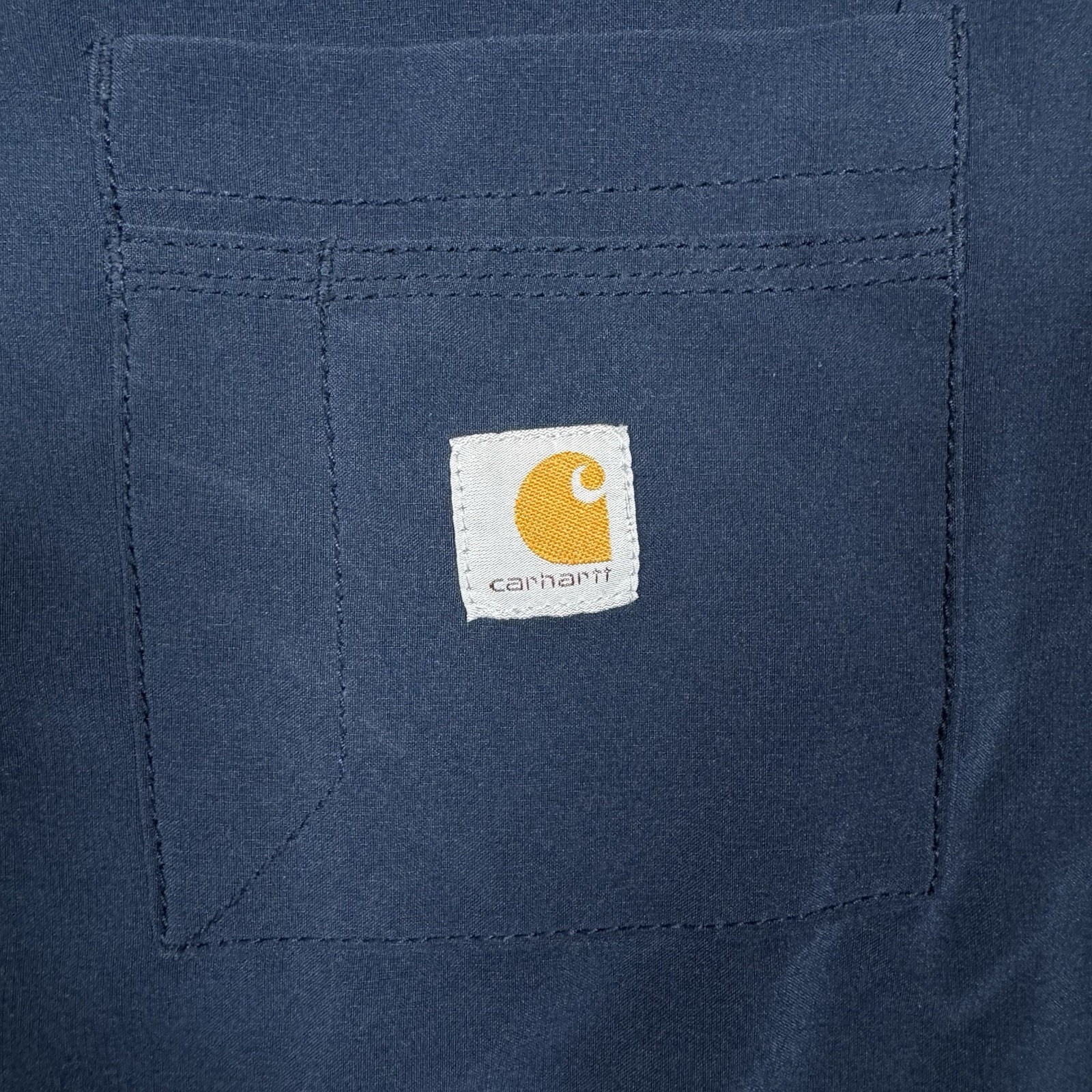 NWT Carhartt Men’s M Force Cross-Flex Scrubs Modern Fit Chest Pocket V-Neck Top
