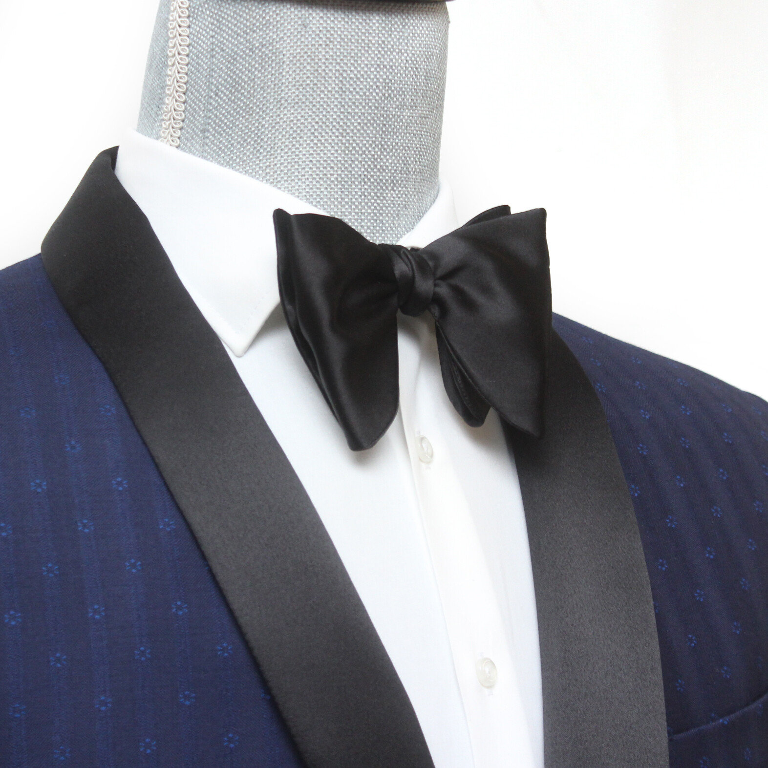 Men’s Self-tied Bow Tie Black Charmeuse Silk Bow tie Big Butterfly Bow tie S013