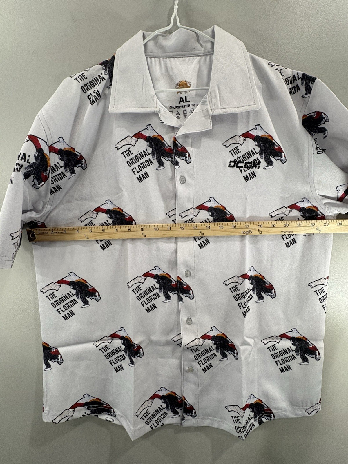 Original Florida Man Shirt Skunk Ape Big Foot Sasquatch XL Polyester