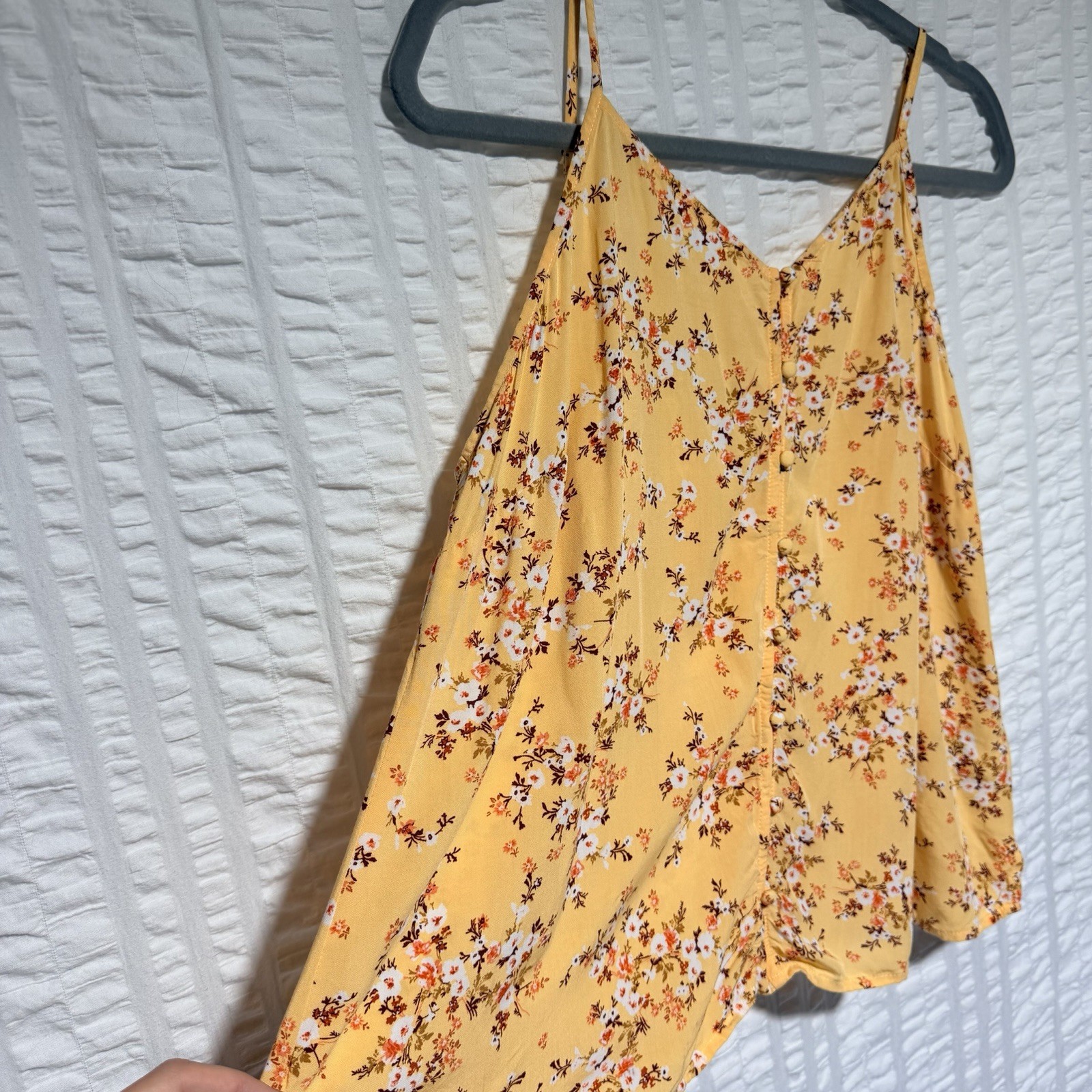 Old Navy Womens L Yellow Floral Woven Rayon V-Neck Button Front Cami Tank Top
