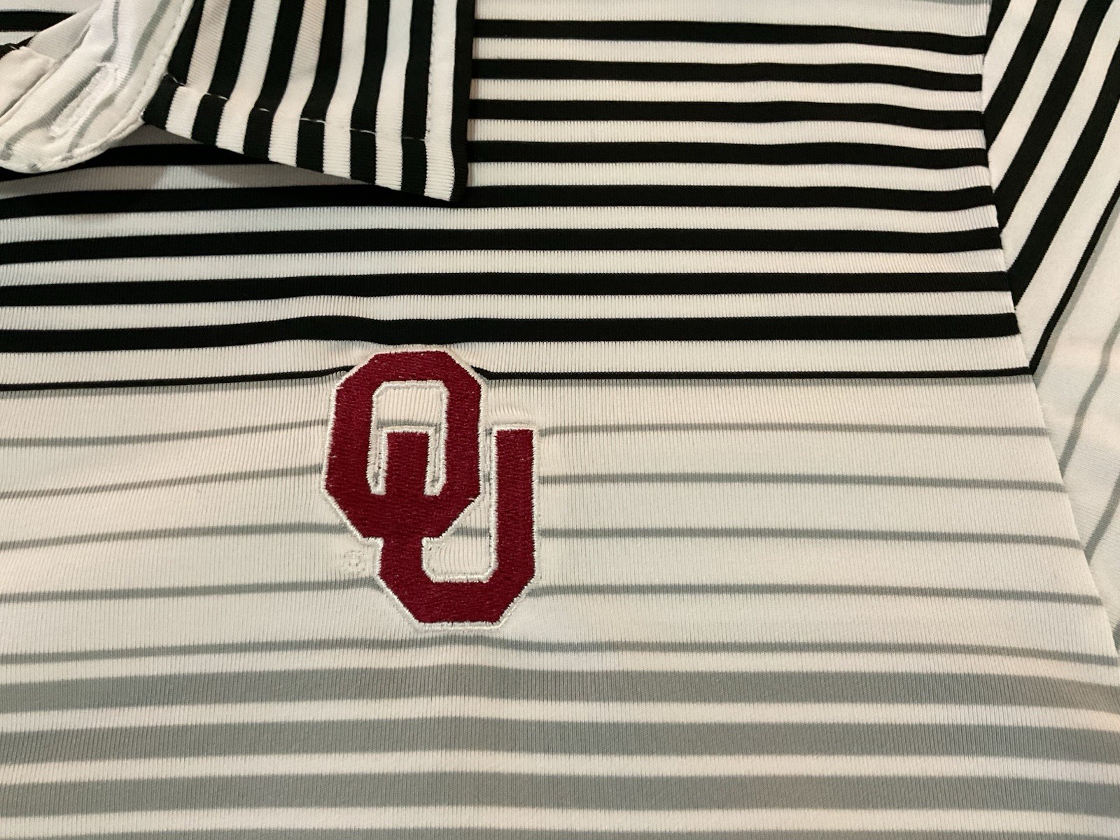 Columbia OU Oklahoma Sooners Mens Medium White Striped S/S Stretch