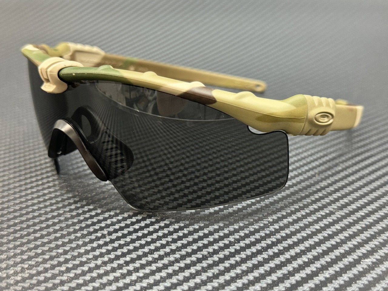 OAKLEY OO9146 02 Multicam Grey Men’s 65 mm Sunglasses