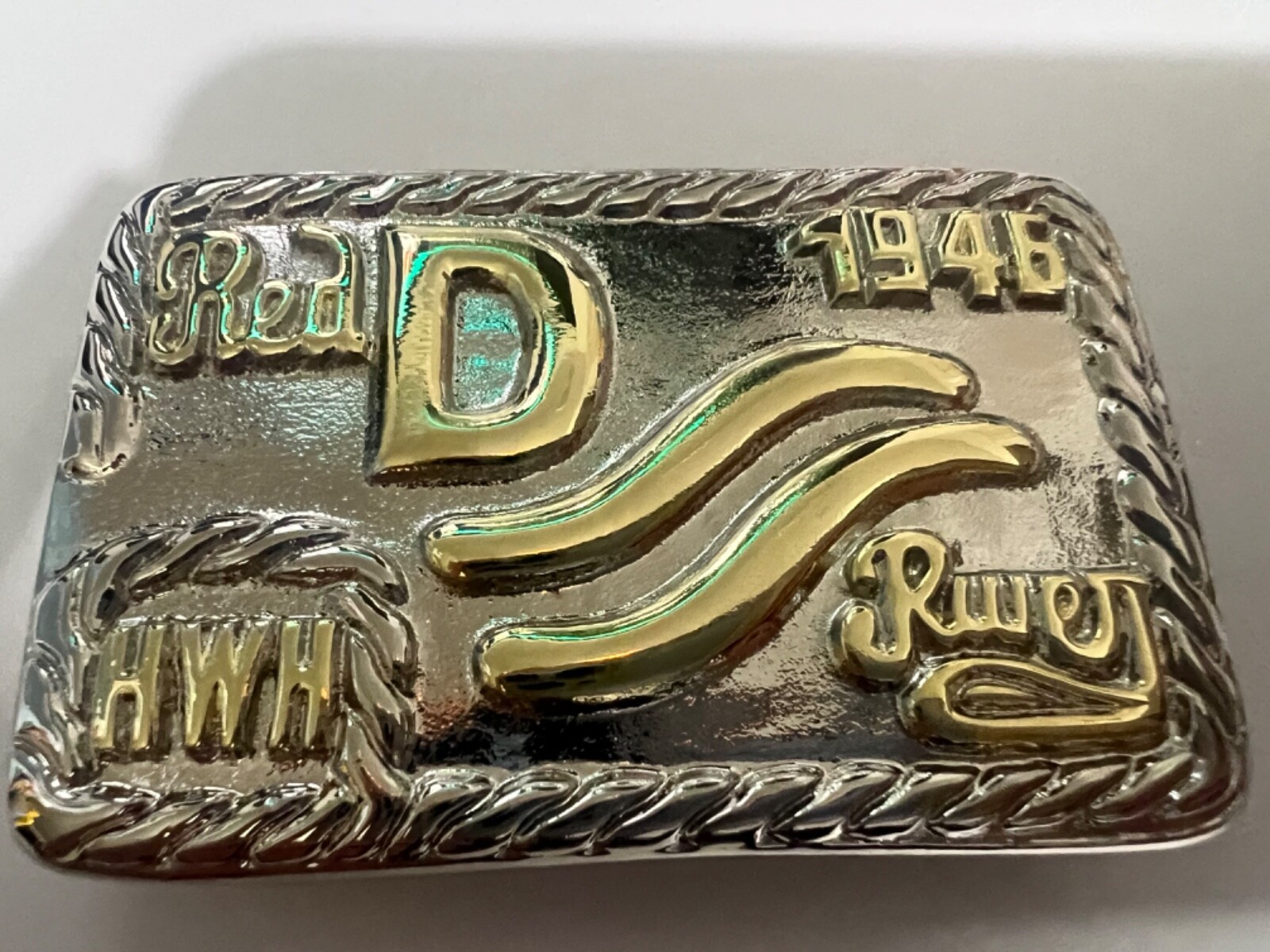 John Wayne Gold/Nickel Red River D Belt Buckle 1946 Movie Westerns Howard Hawks
