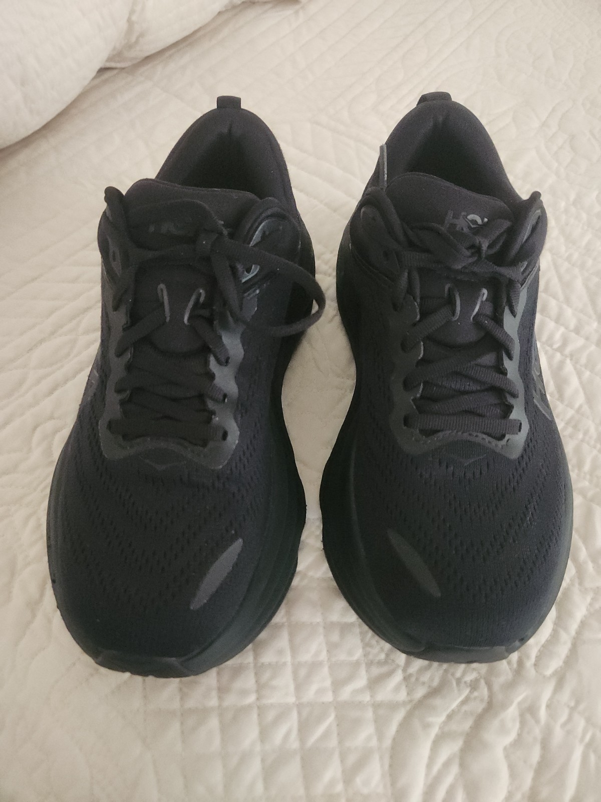Hoka One One Bondi 8 Women’s Running Sneakers Size 8.5 D Wide, Black/White