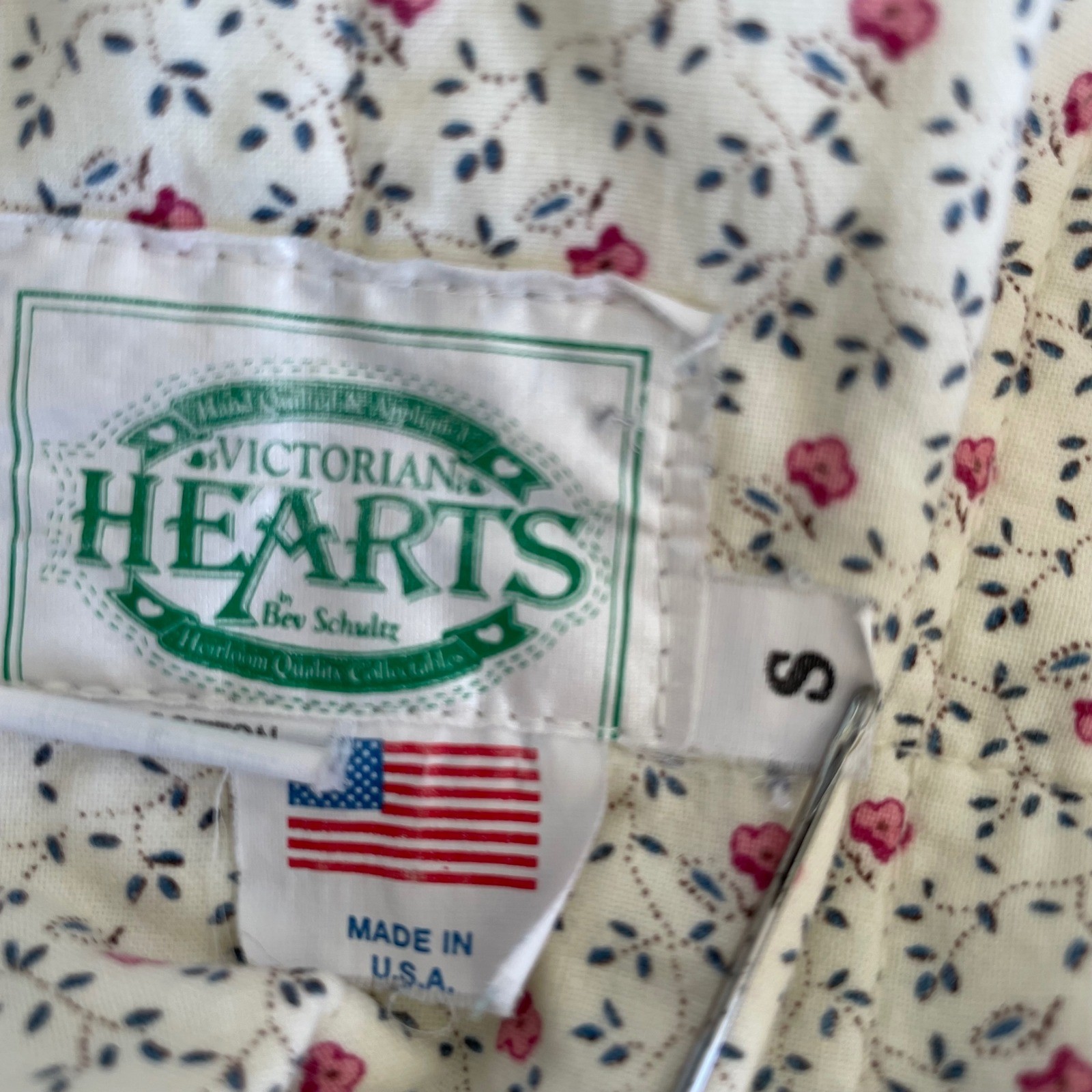 Vintage Victorian Hearts Bev Schultz Quilted Patchwork Floral Bomber Jacket S