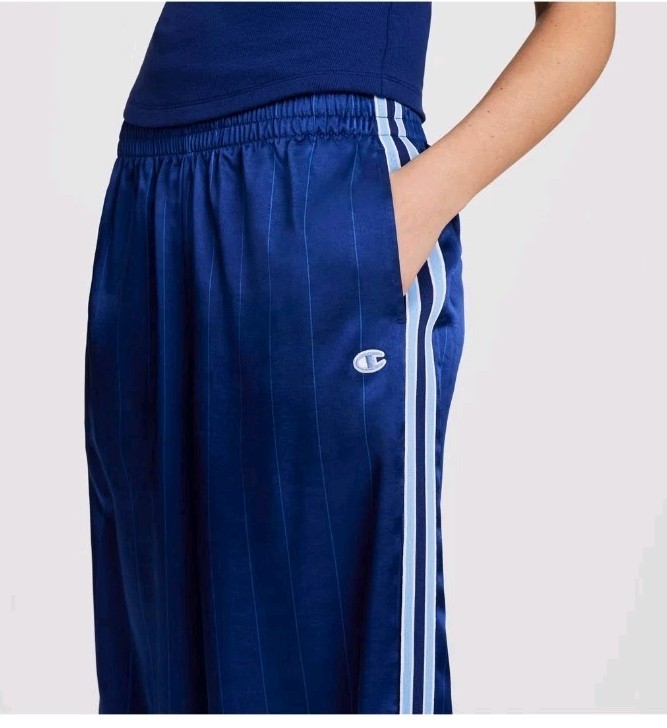 Champion Women’s Game Set Match Pants – Blue Depths Pinstripe L
